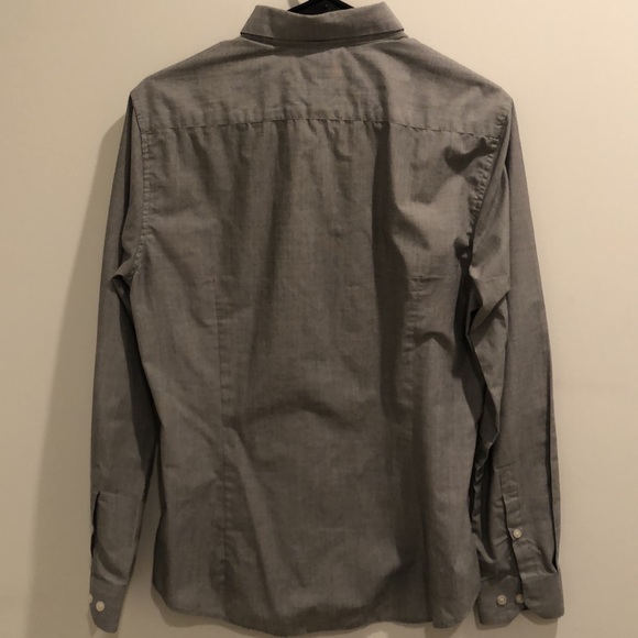 H&M slim fit grey button up - Picture 2 of 3